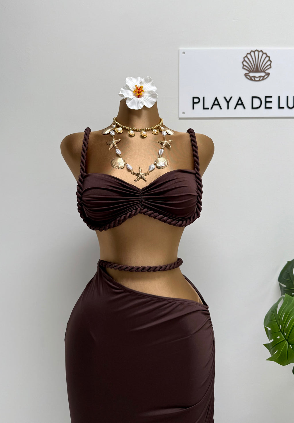 Set Atenea Brown