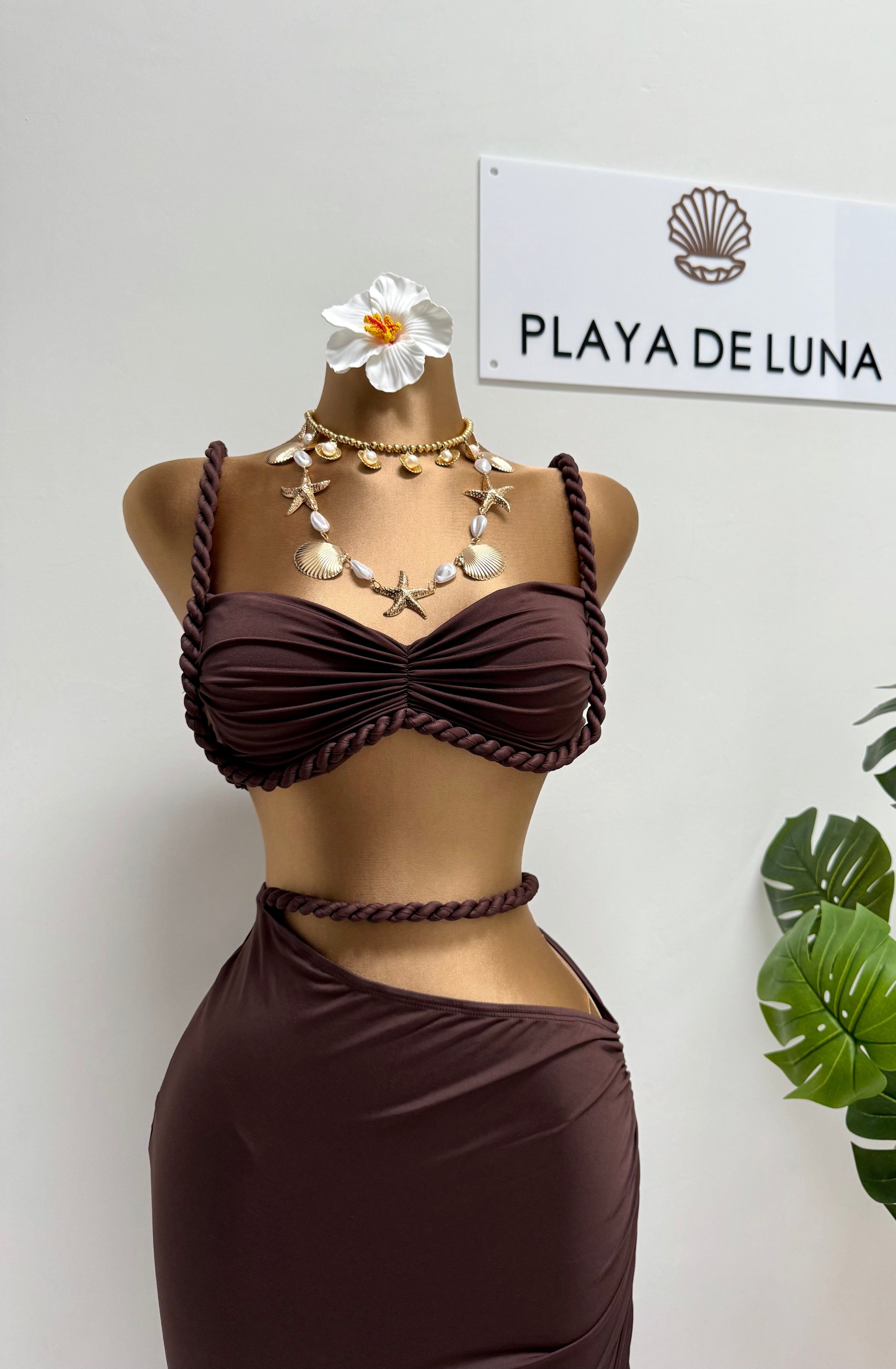 Set Atenea Brown